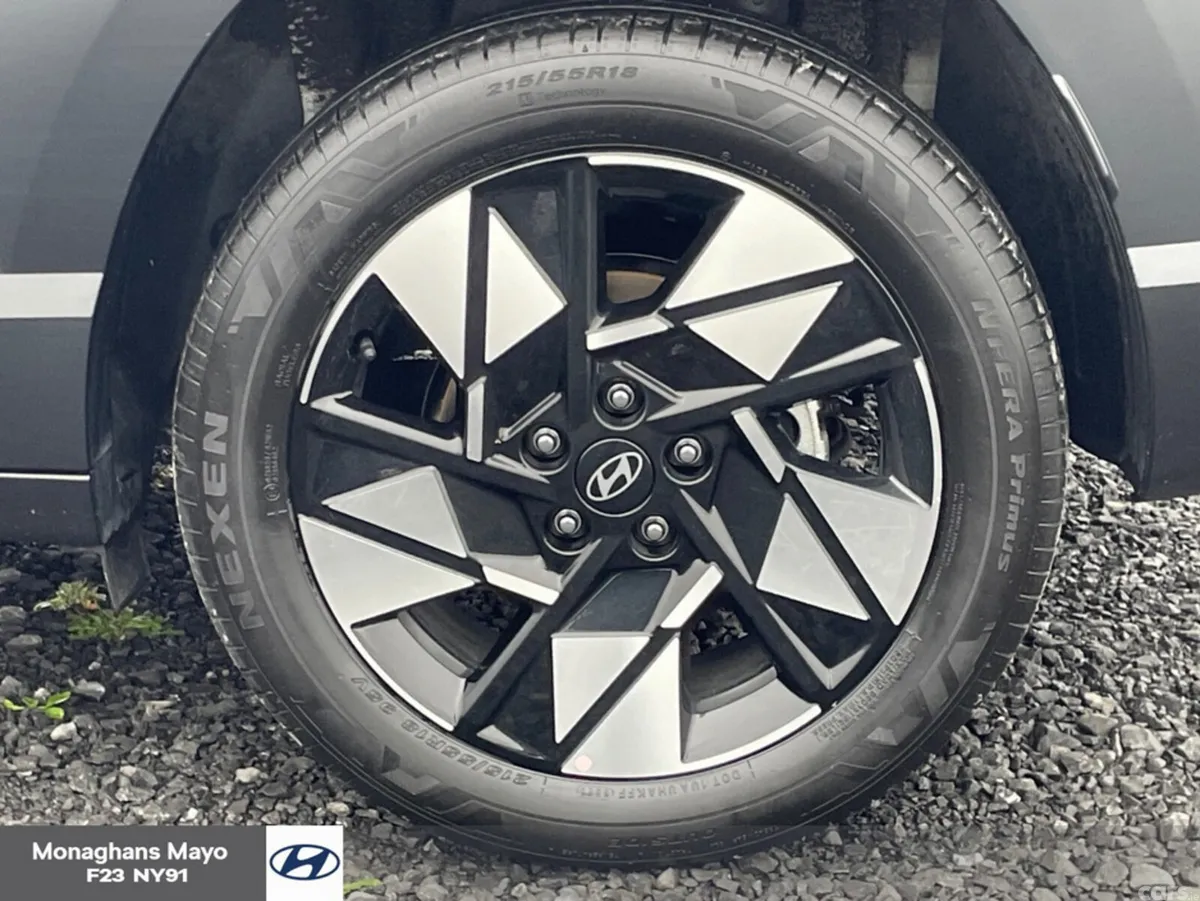 Hyundai KONA MPV, Petrol Hybrid, 2026, White
