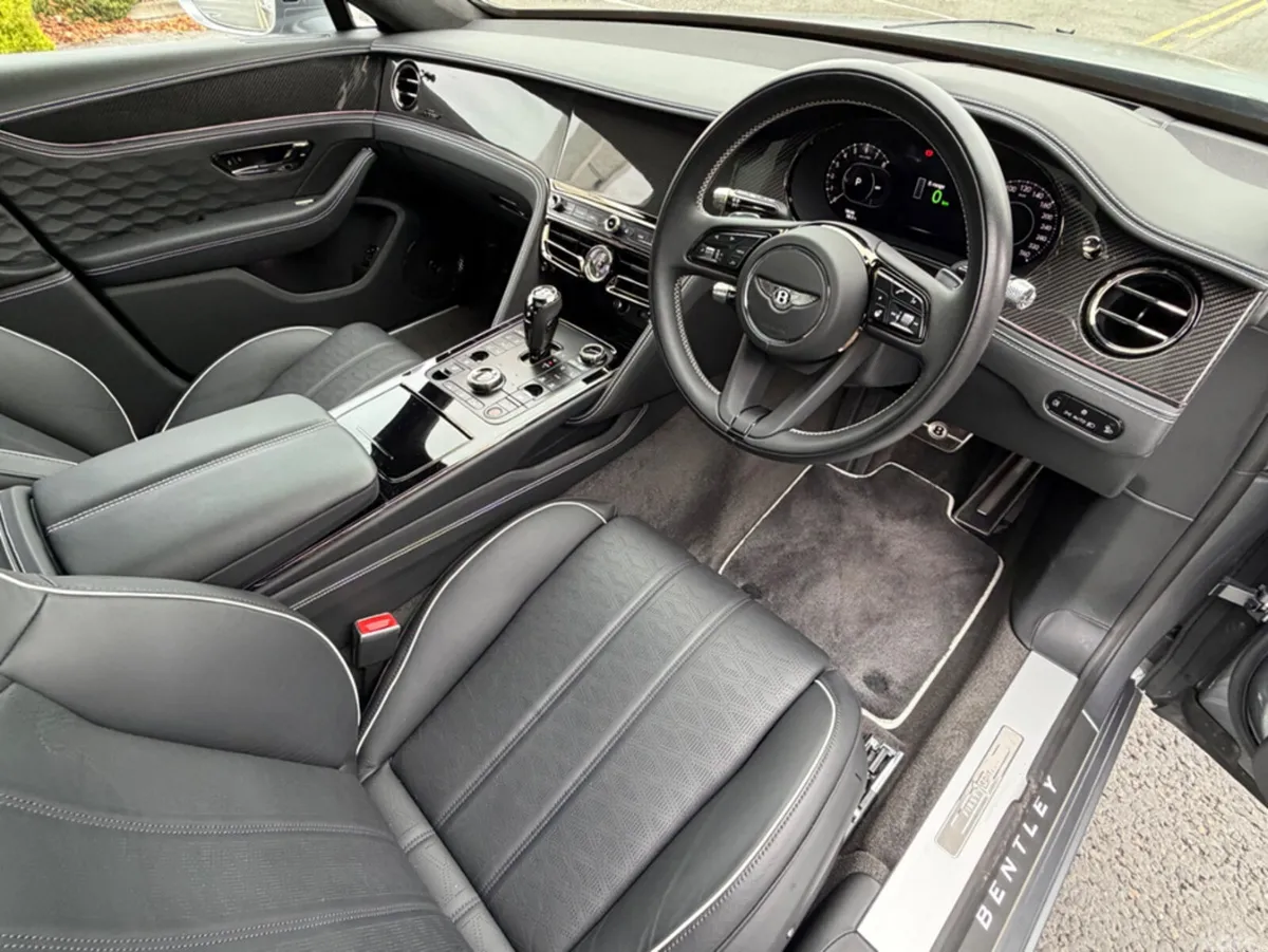 Bentley Flying Spur Saloon, Petrol Plug-in Hybrid, 2025, Grey