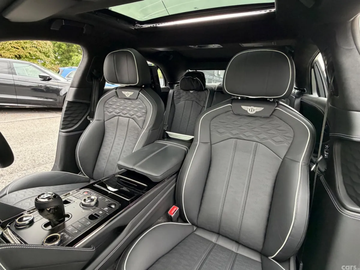 Bentley Flying Spur Saloon, Petrol Plug-in Hybrid, 2025, Grey