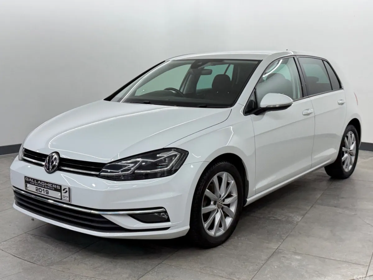 Volkswagen Golf Hatchback, Petrol, 2019, White