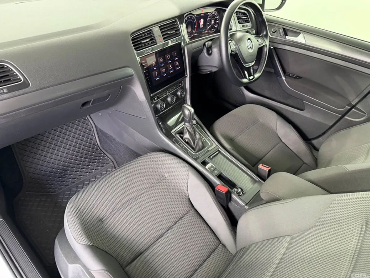 Volkswagen Golf Hatchback, Petrol, 2019, White