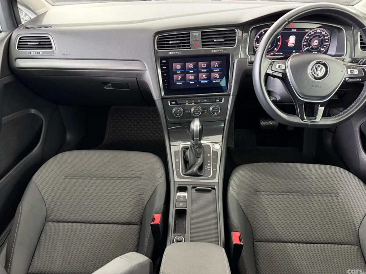Volkswagen Golf Hatchback, Petrol, 2019, White