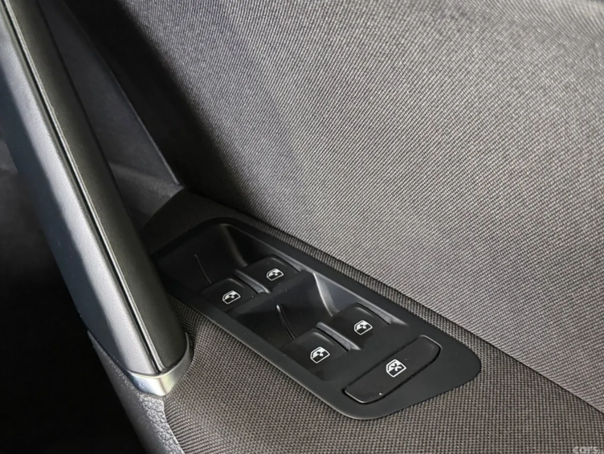 Volkswagen Golf Hatchback, Petrol, 2019, White