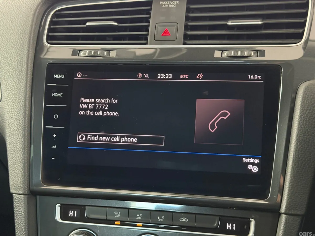 Volkswagen Golf Hatchback, Petrol, 2019, White