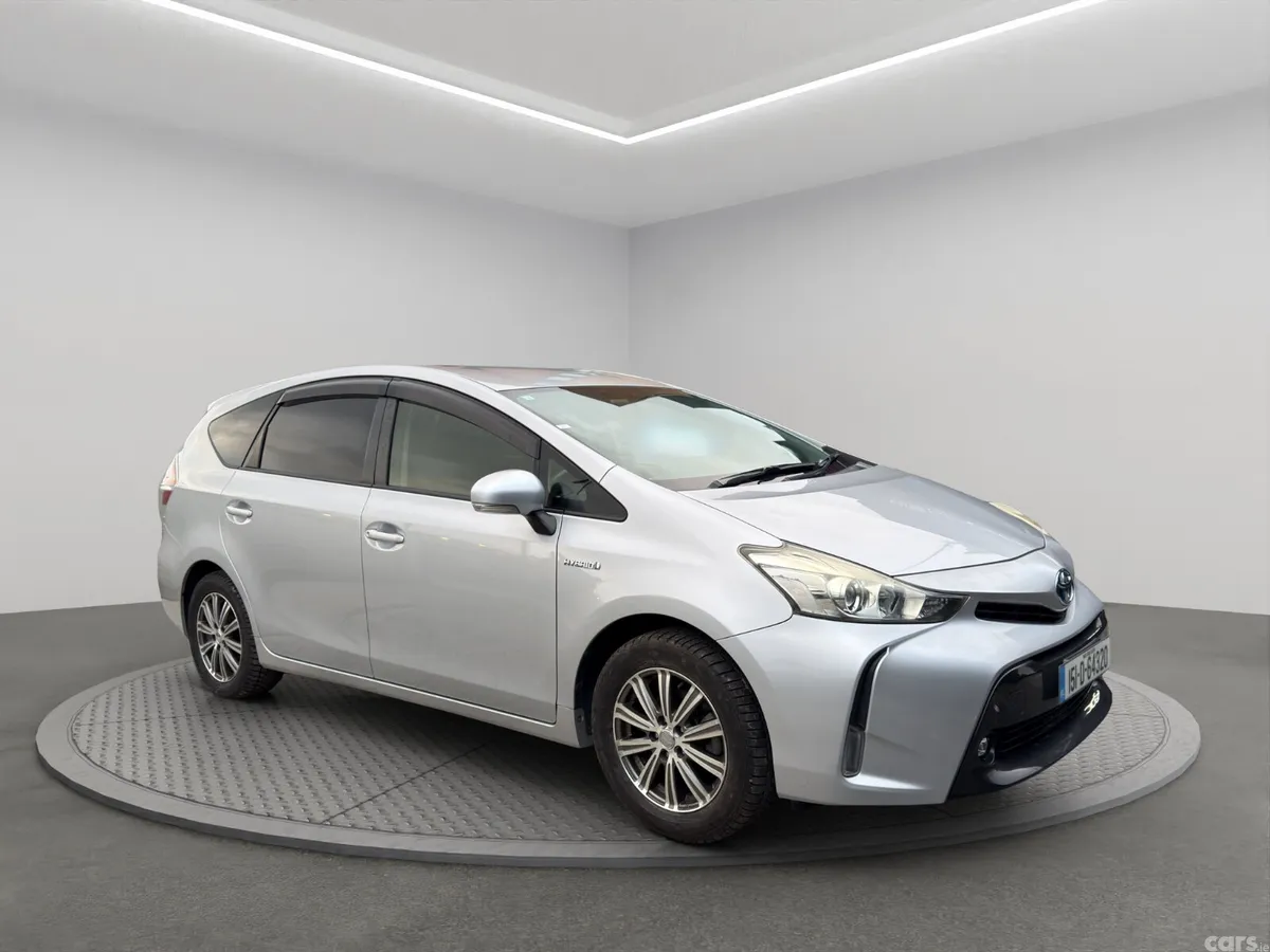 Toyota Prius MPV, Petrol Hybrid, 2015, Silver