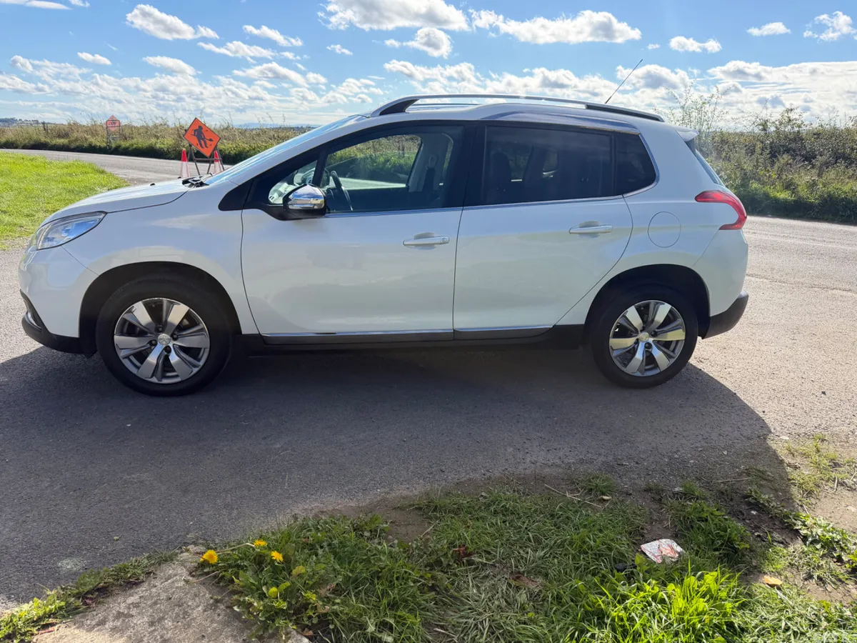 Peugeot 2008 SUV, Petrol, 2015, White