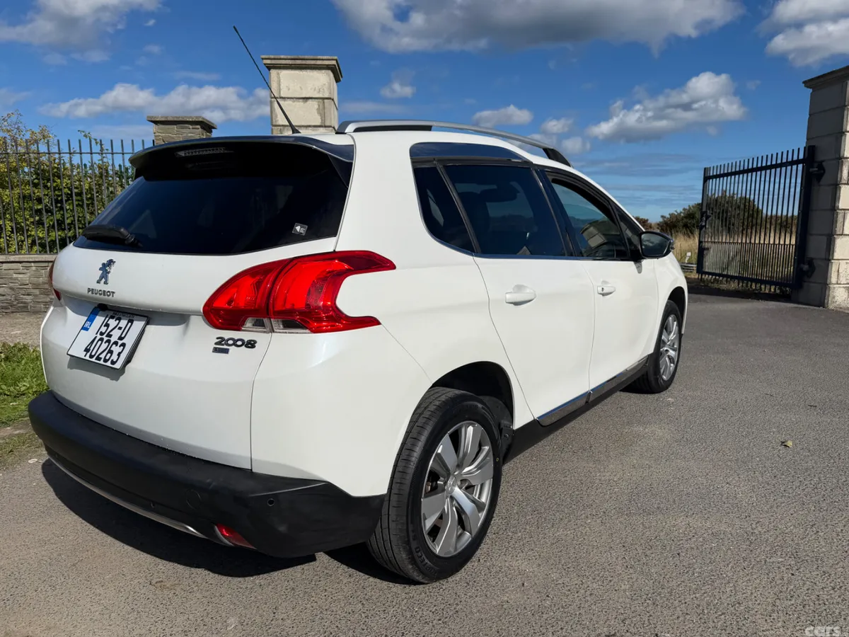 Peugeot 2008 SUV, Petrol, 2015, White