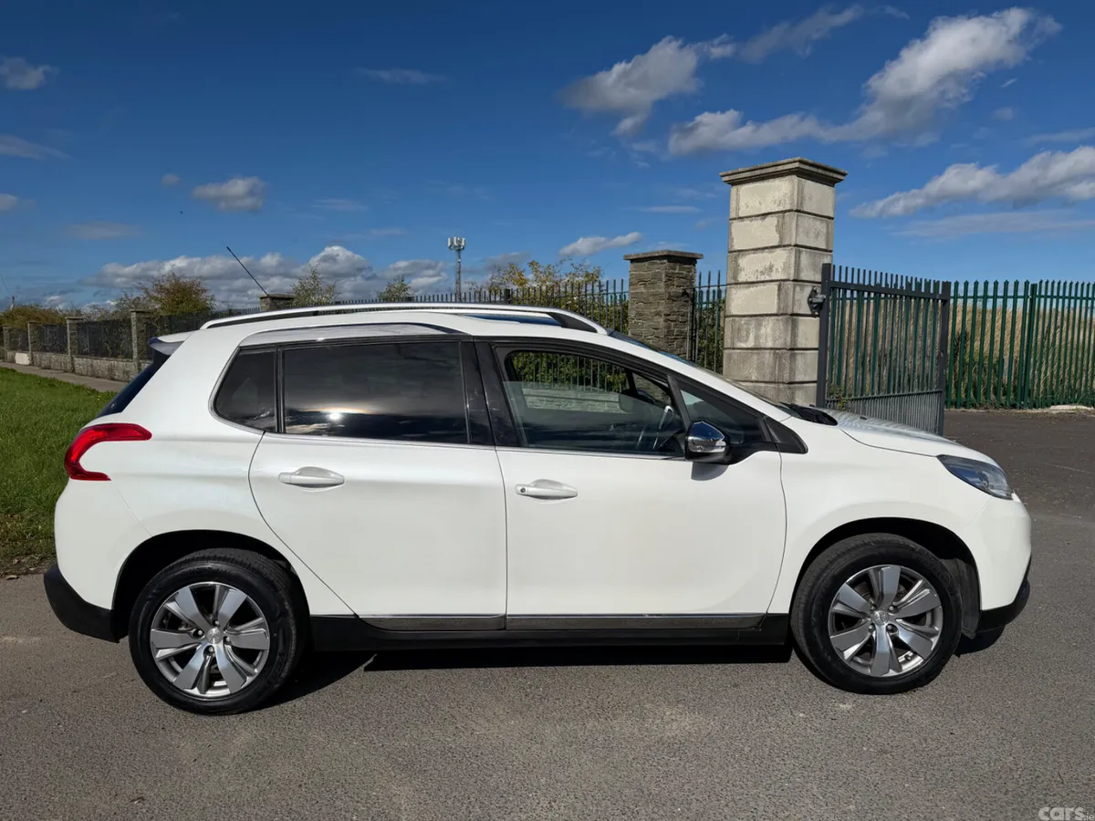 Peugeot 2008 SUV, Petrol, 2015, White