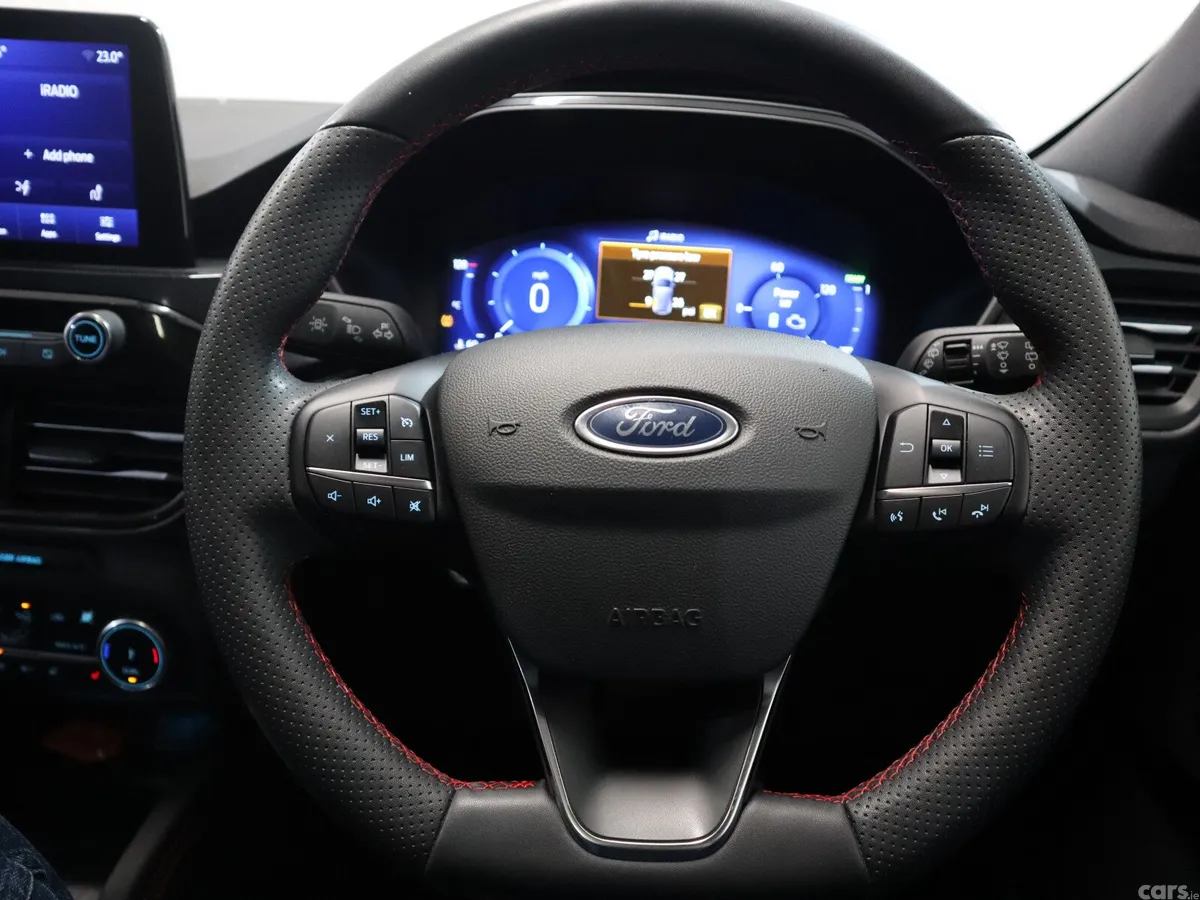 Ford Kuga SUV, Petrol Hybrid, 2023, Silver