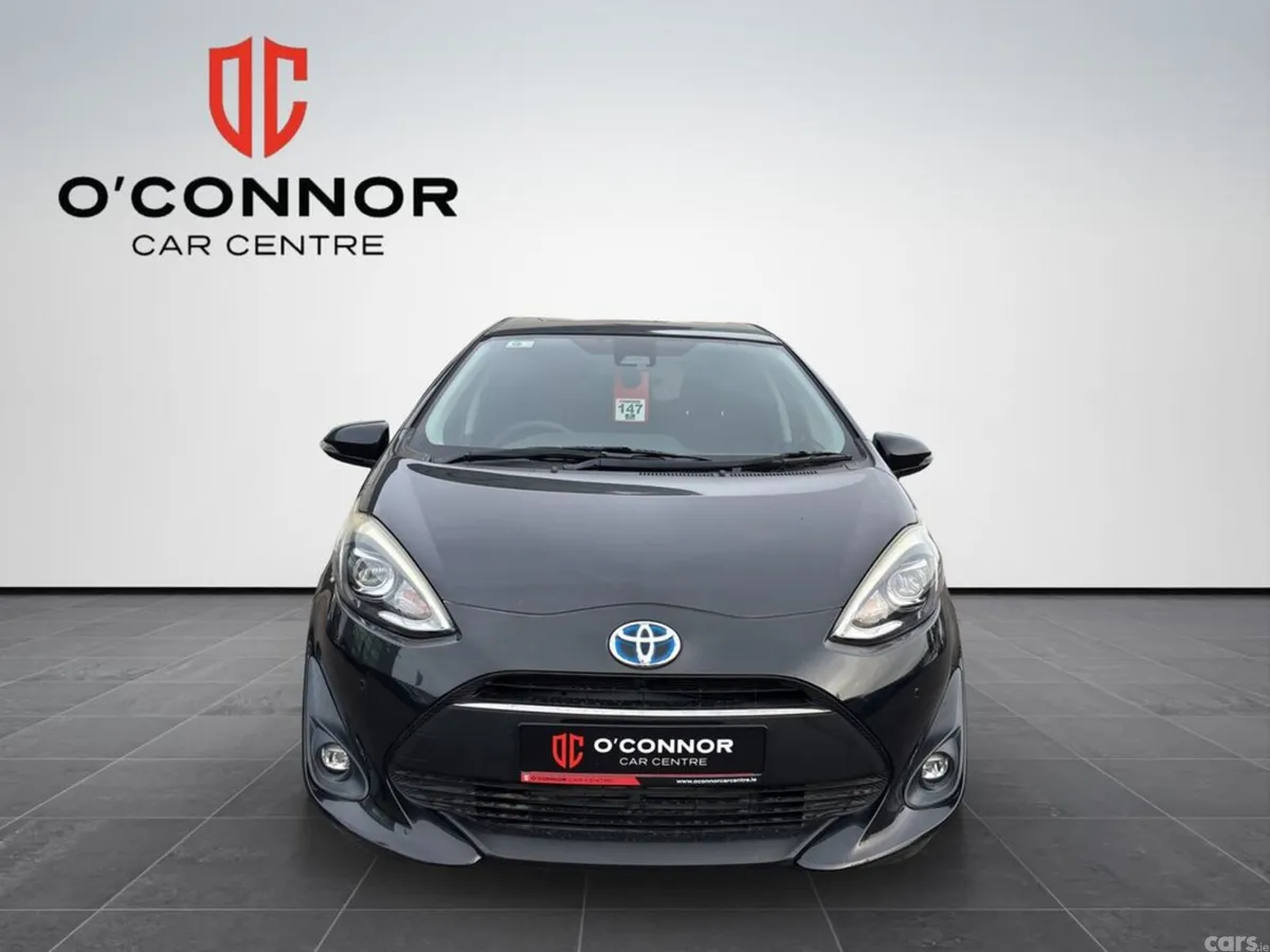 Toyota Aqua Hatchback, Petrol Hybrid, 2019, Black