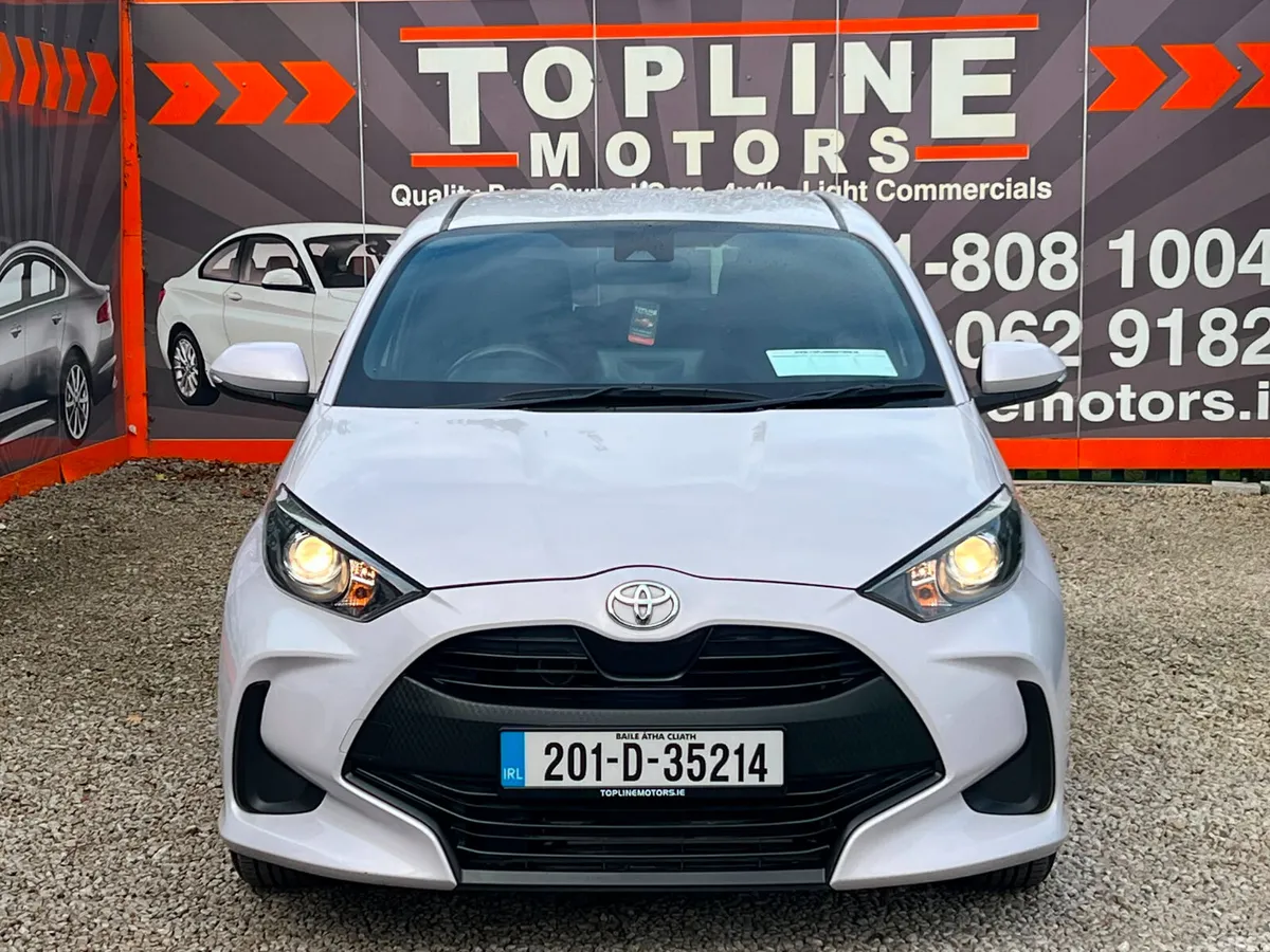 Toyota Yaris Hatchback, Petrol, 2020, Grey