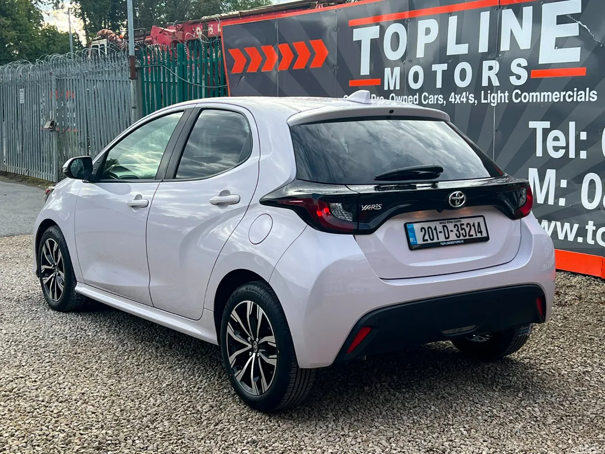 Toyota Yaris Hatchback, Petrol, 2020, Grey