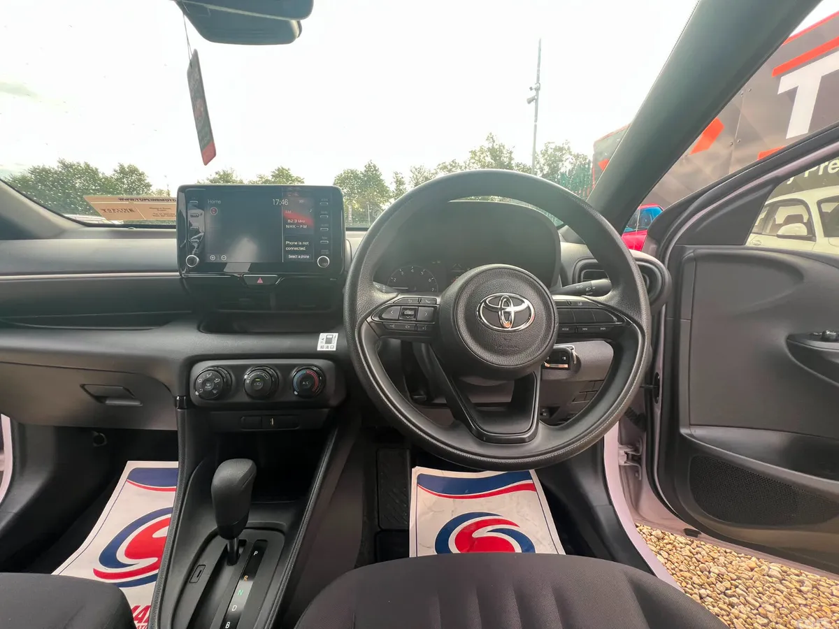 Toyota Yaris Hatchback, Petrol, 2020, Grey