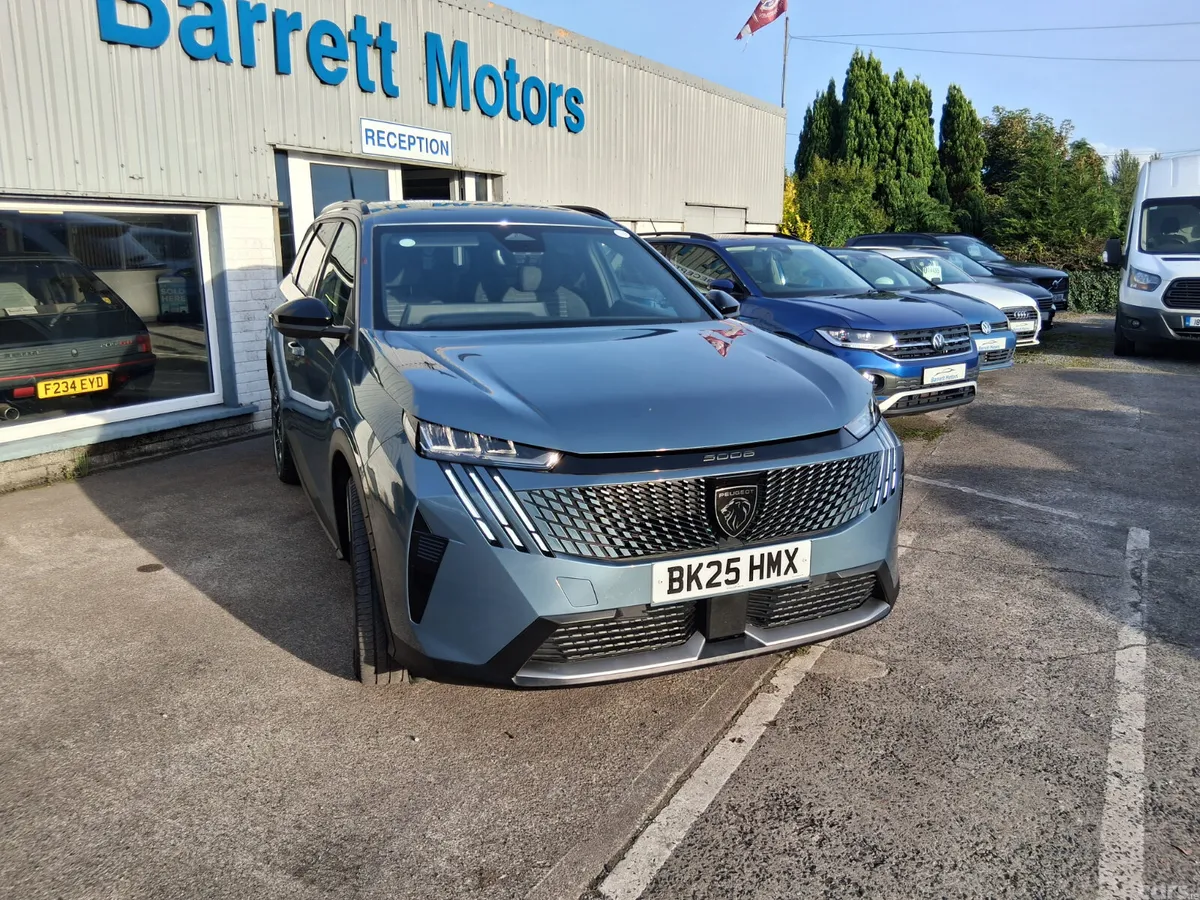 Peugeot 5008 SUV, Petrol Hybrid, 2025, Blue