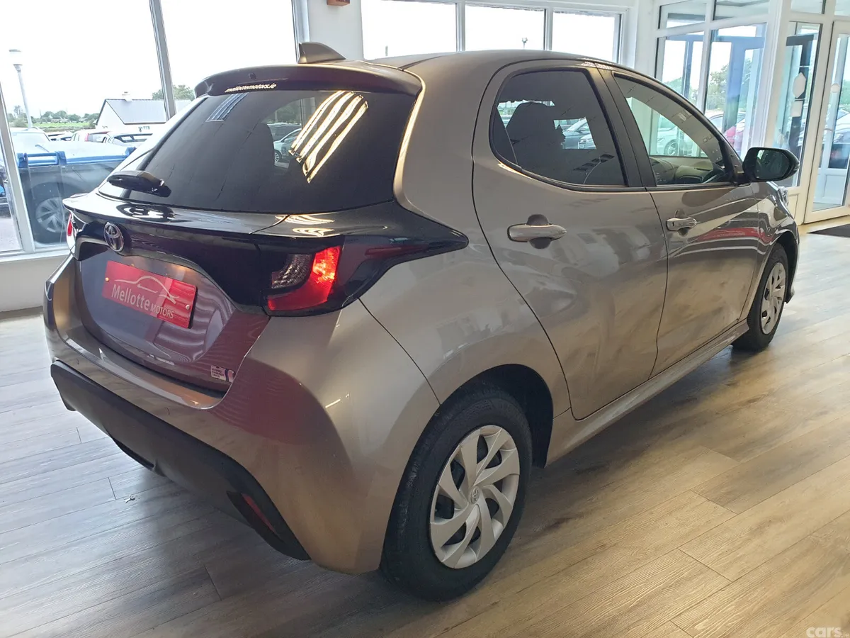 Toyota Yaris Hatchback, Petrol Hybrid, 2022, Beige