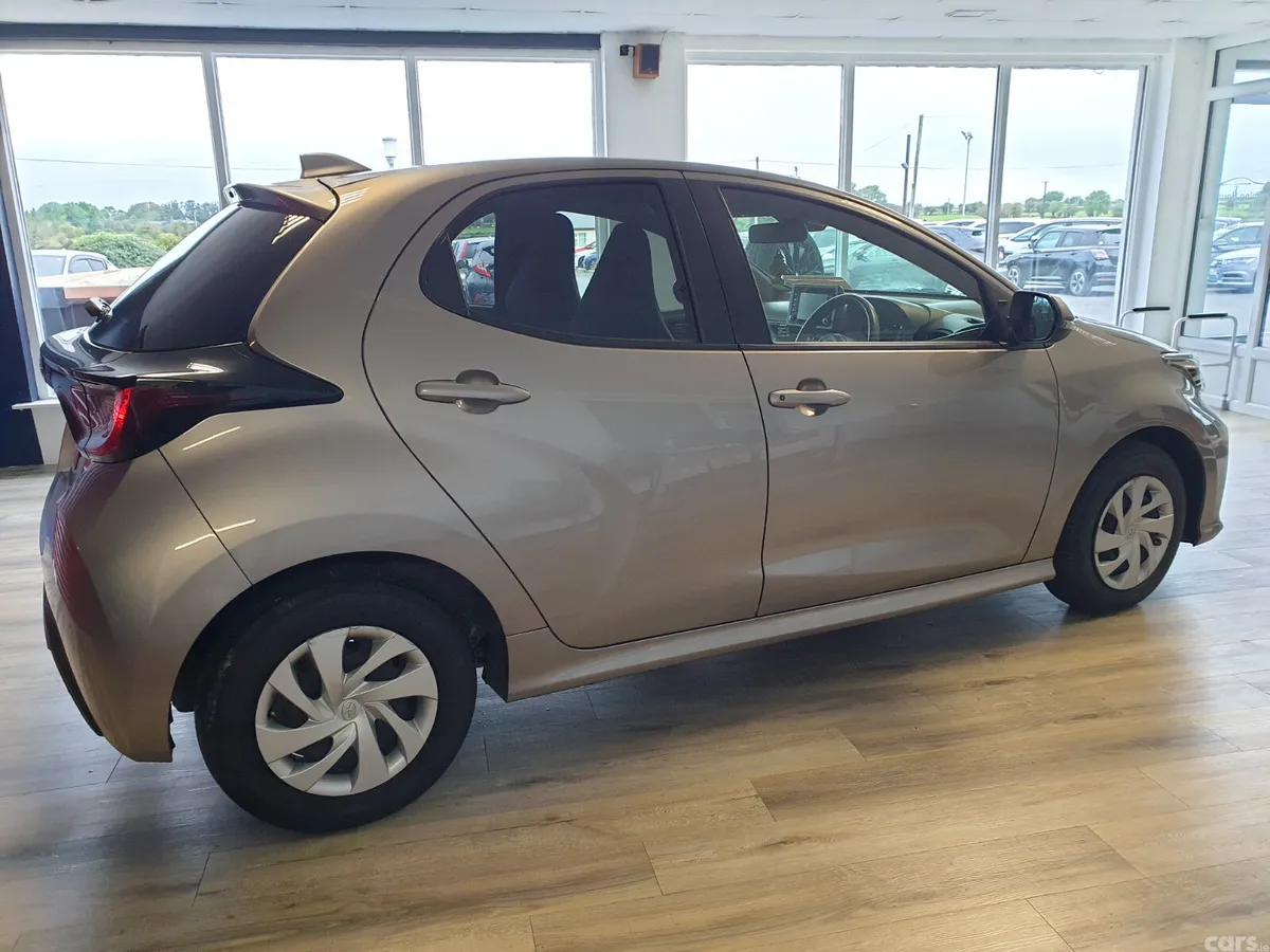 Toyota Yaris Hatchback, Petrol Hybrid, 2022, Beige