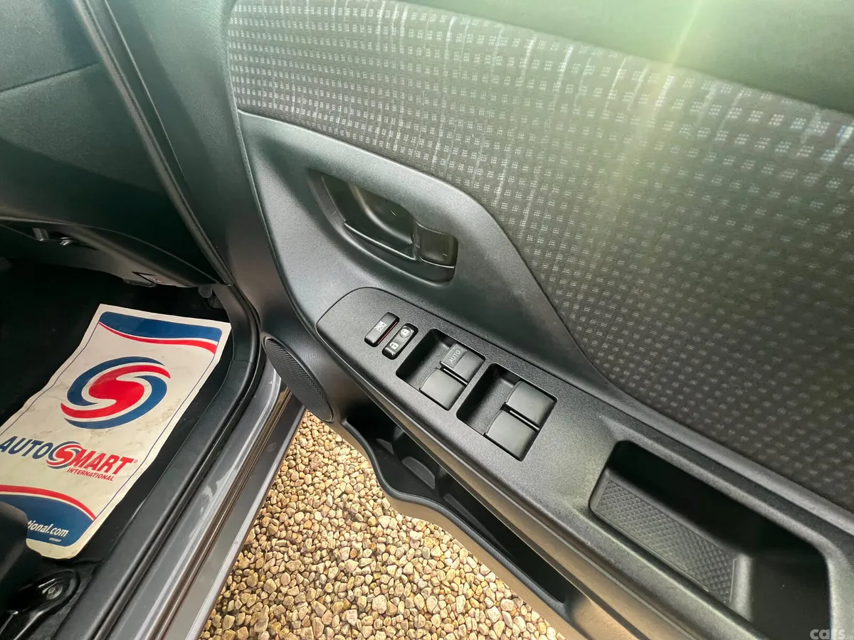 Toyota Vitz Hatchback, Petrol Hybrid, 2018, Silver