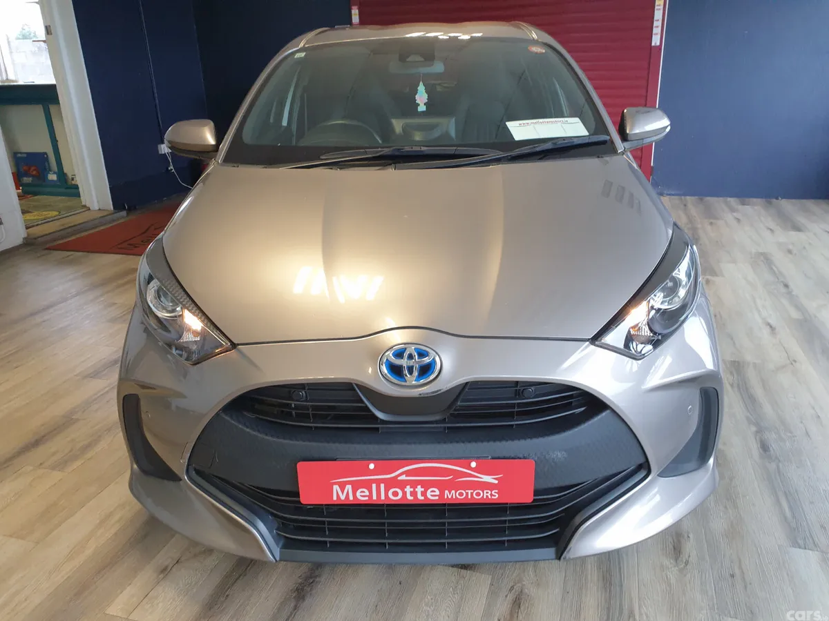 Toyota Yaris Hatchback, Petrol Hybrid, 2022, Beige