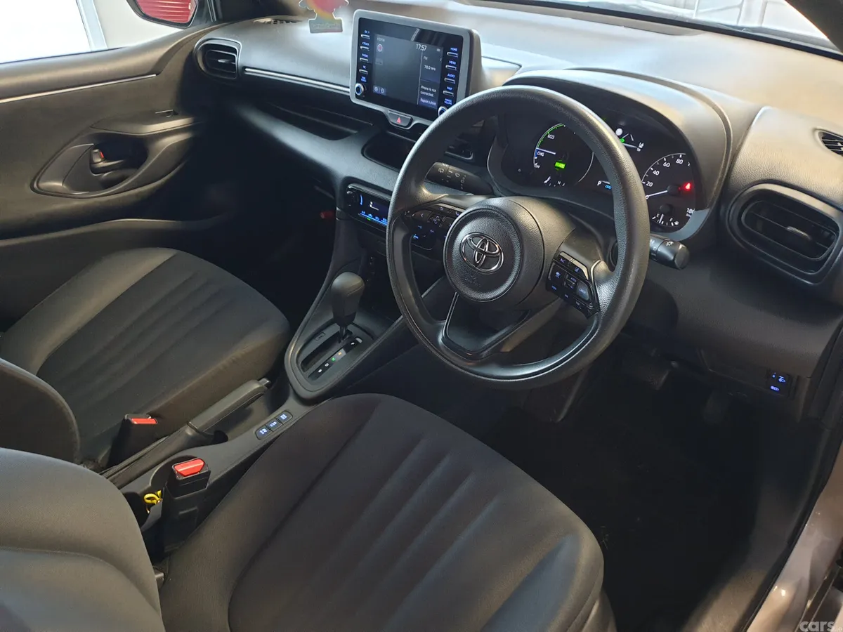 Toyota Yaris Hatchback, Petrol Hybrid, 2022, Beige