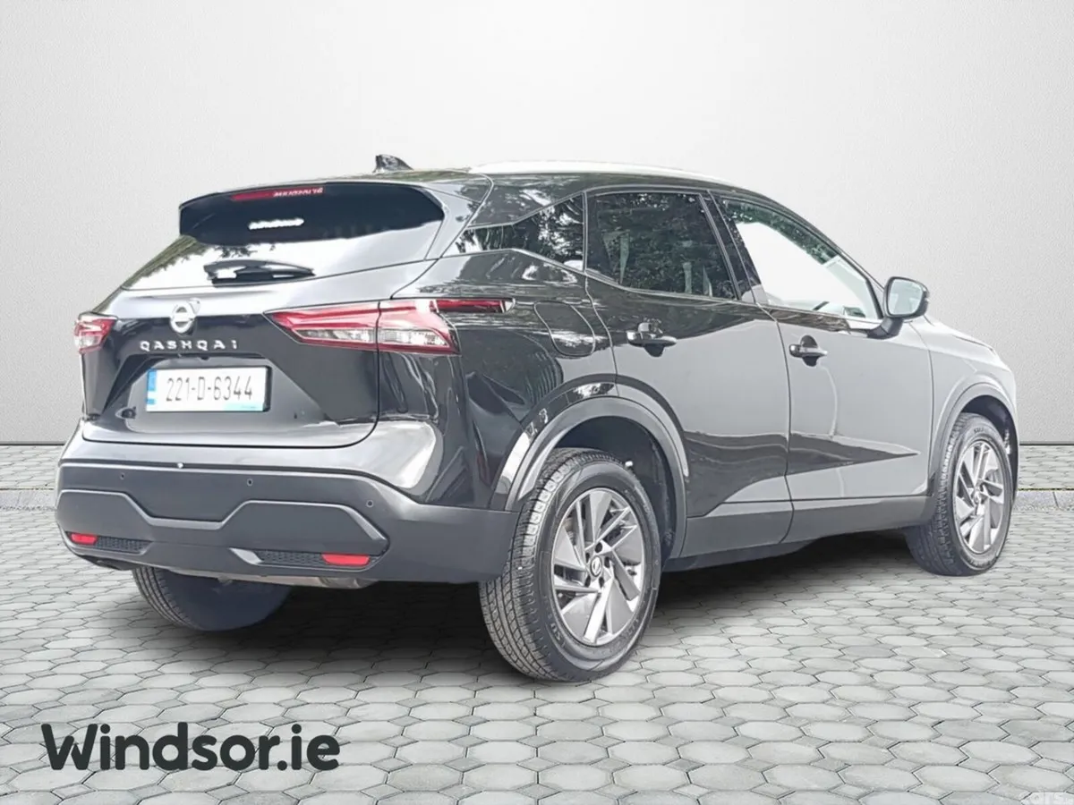 Nissan Qashqai SUV, Petrol, 2022, Black