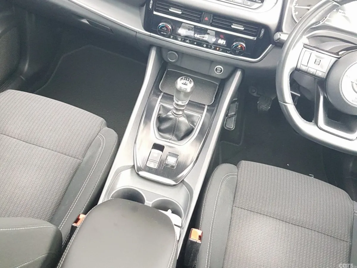 Nissan Qashqai SUV, Petrol, 2022, Black