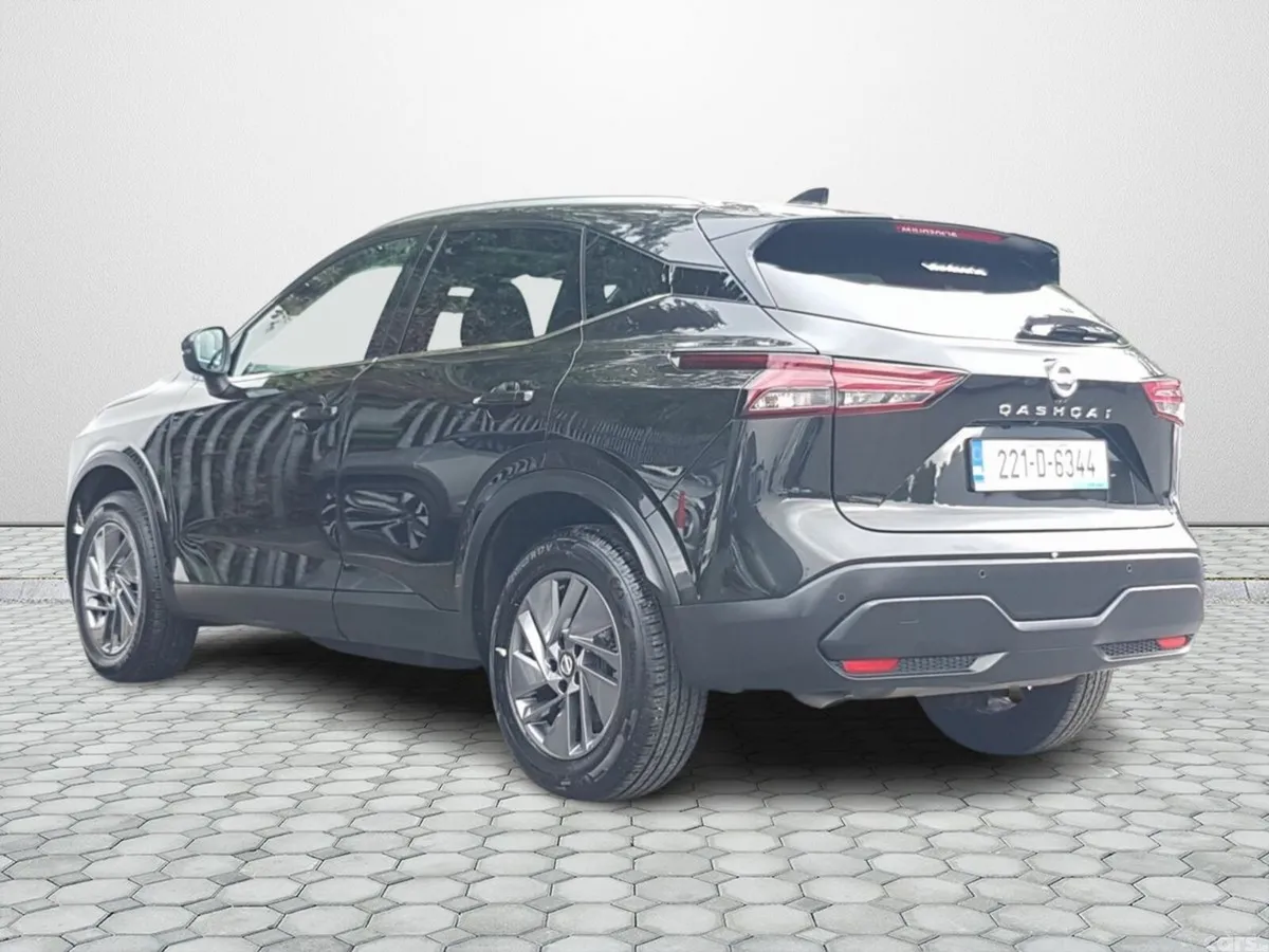 Nissan Qashqai SUV, Petrol, 2022, Black