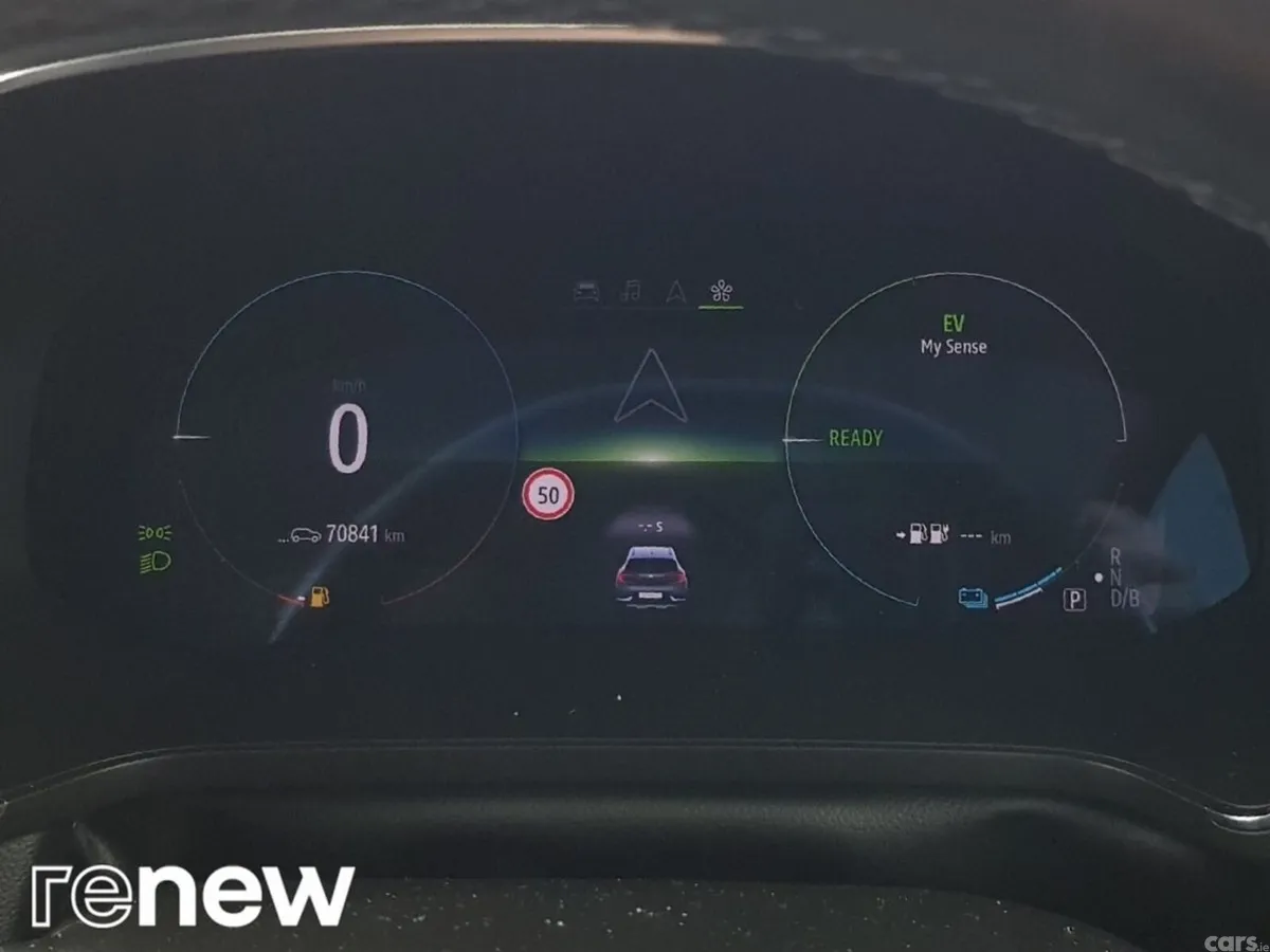 Renault Captur Hatchback, Petrol Plug-in Hybrid, 2021, Grey
