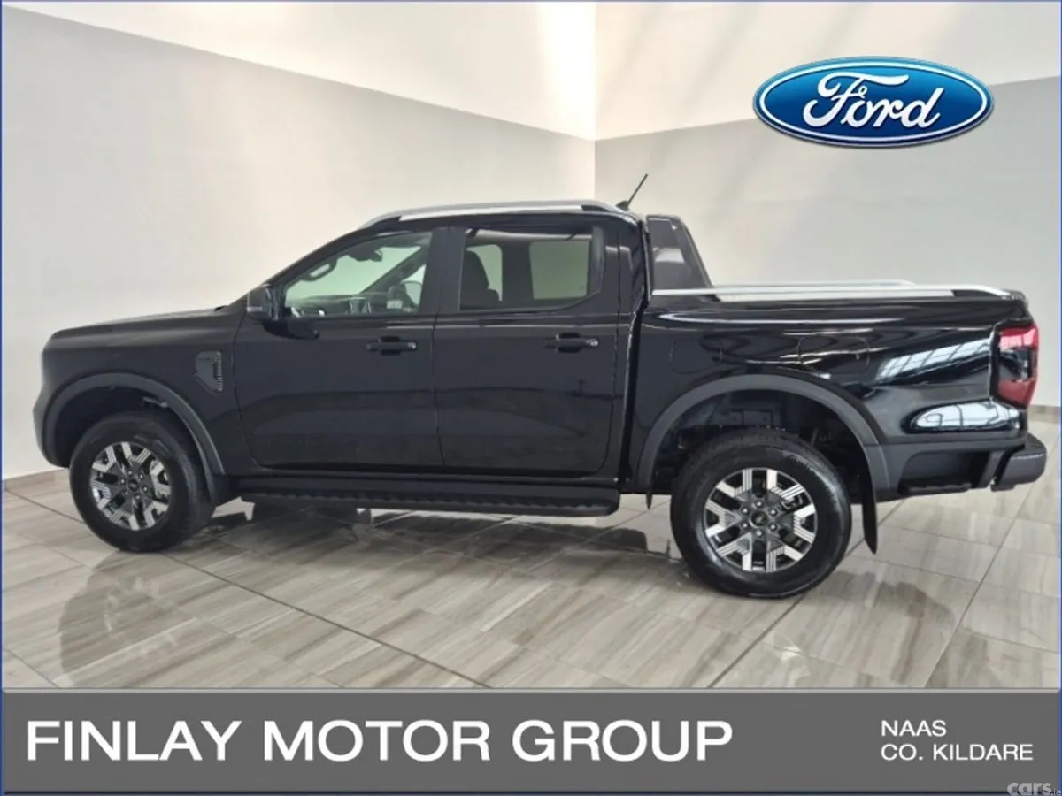 Ford Ranger MPV, Petrol Plug-in Hybrid, 2027, Black