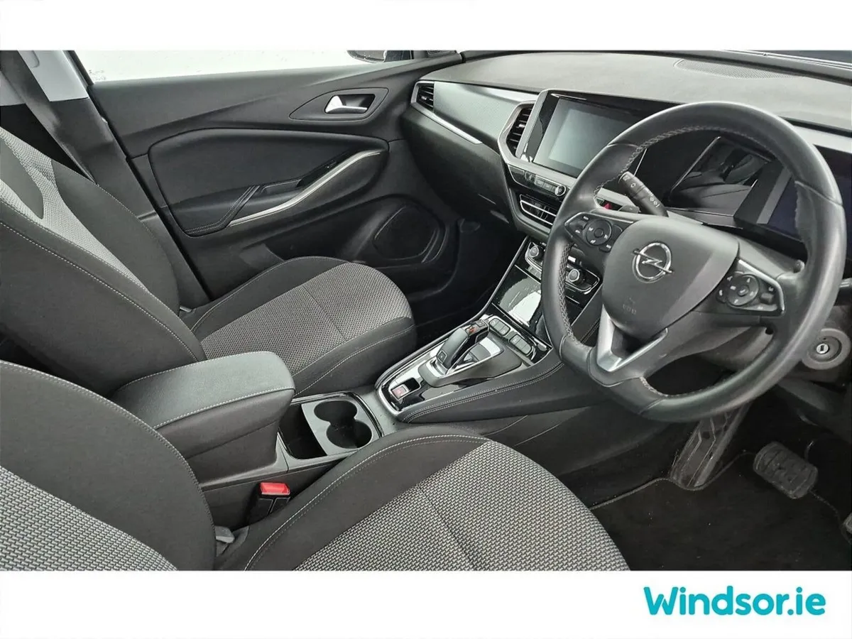 Opel Grandland SUV, Diesel, 2023, Grey