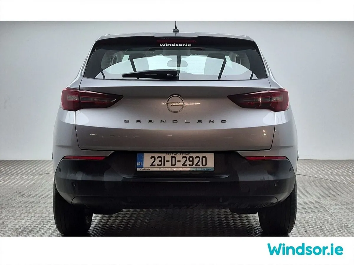 Opel Grandland SUV, Diesel, 2023, Grey