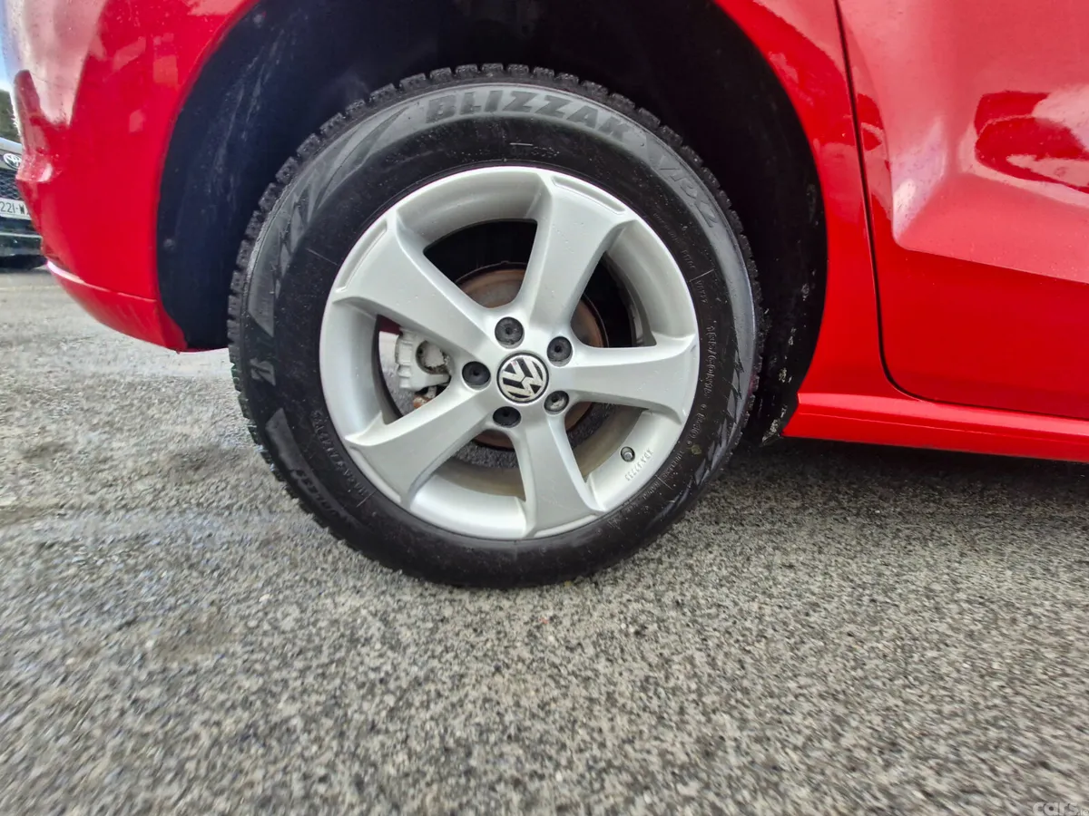 Volkswagen Polo Hatchback, Petrol, 2017, Red