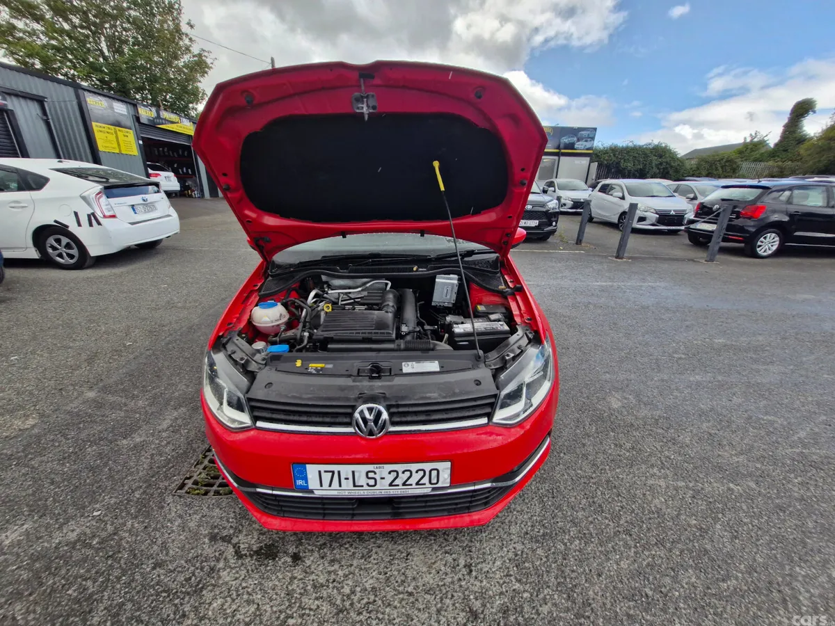 Volkswagen Polo Hatchback, Petrol, 2017, Red