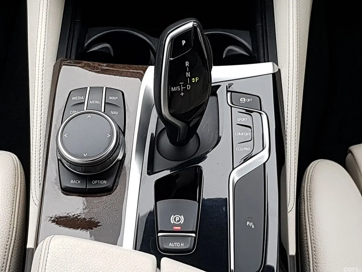 BMW 5-Series Saloon, Diesel, 2020, Blue