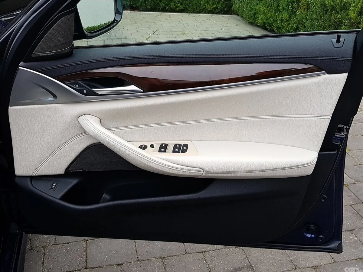 BMW 5-Series Saloon, Diesel, 2020, Blue