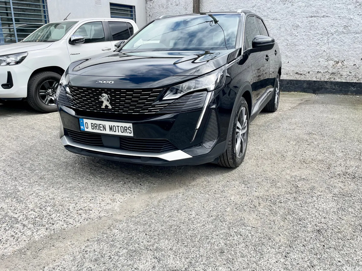 Peugeot 3008 SUV, Petrol, 2023, Black