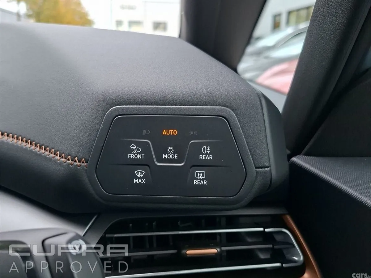 Cupra Born Estate, Electric, 2026, Grey