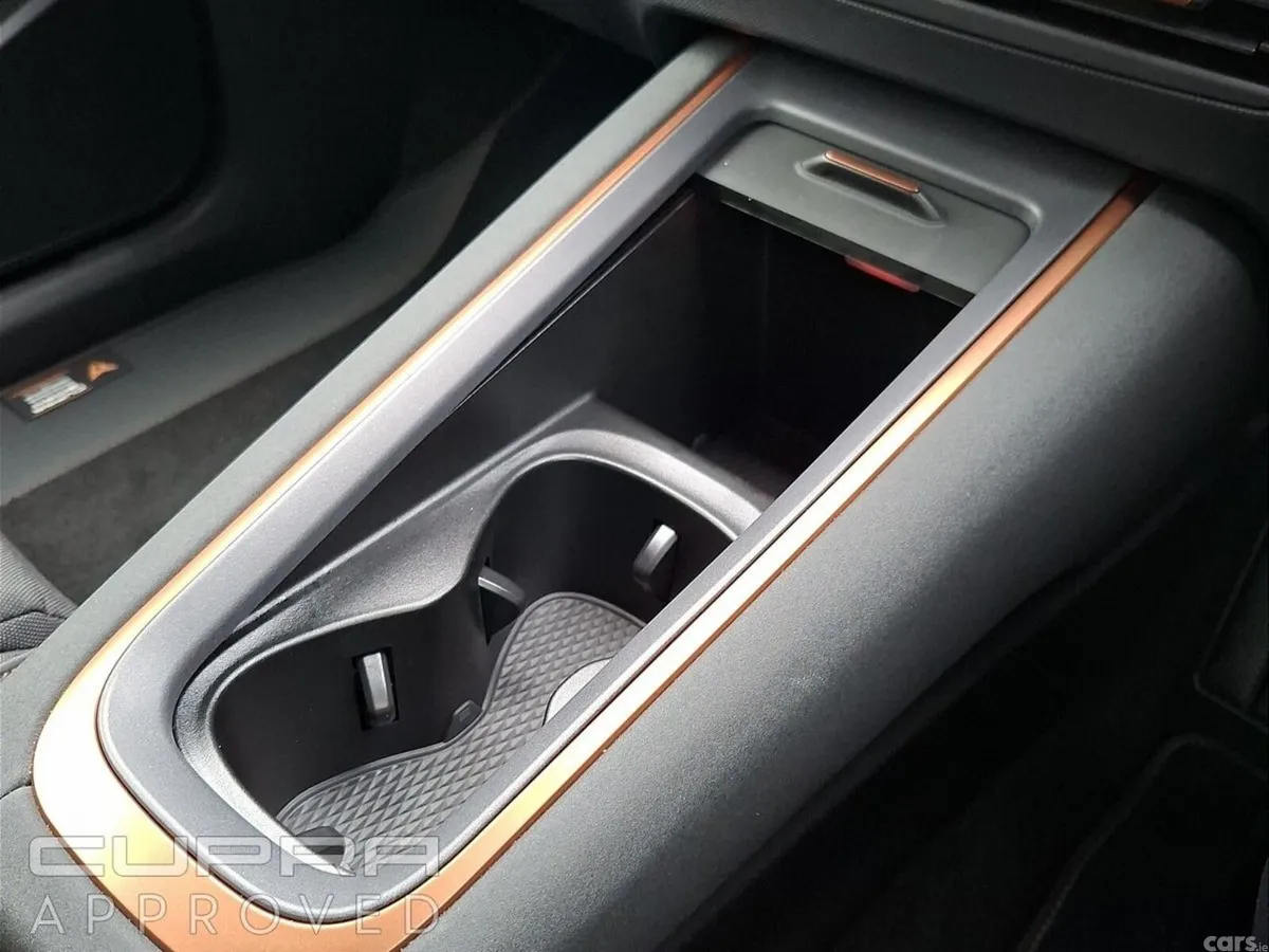 Cupra Born Estate, Electric, 2026, Grey