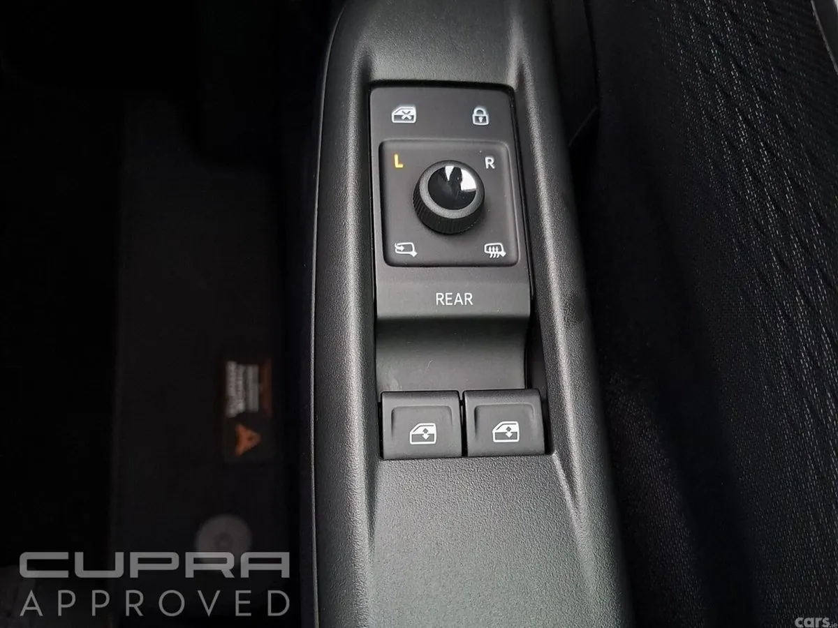 Cupra Born Estate, Electric, 2026, Grey