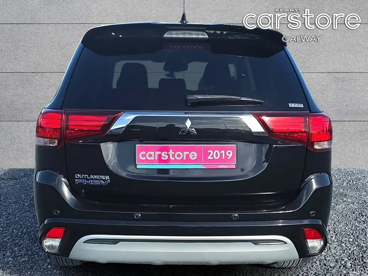 Mitsubishi Outlander SUV, Petrol Plug-in Hybrid, 2019, Black