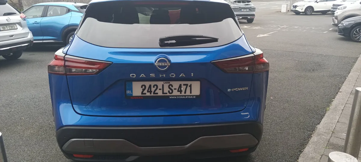 Nissan Qashqai MPV, Petrol, 2024, Blue