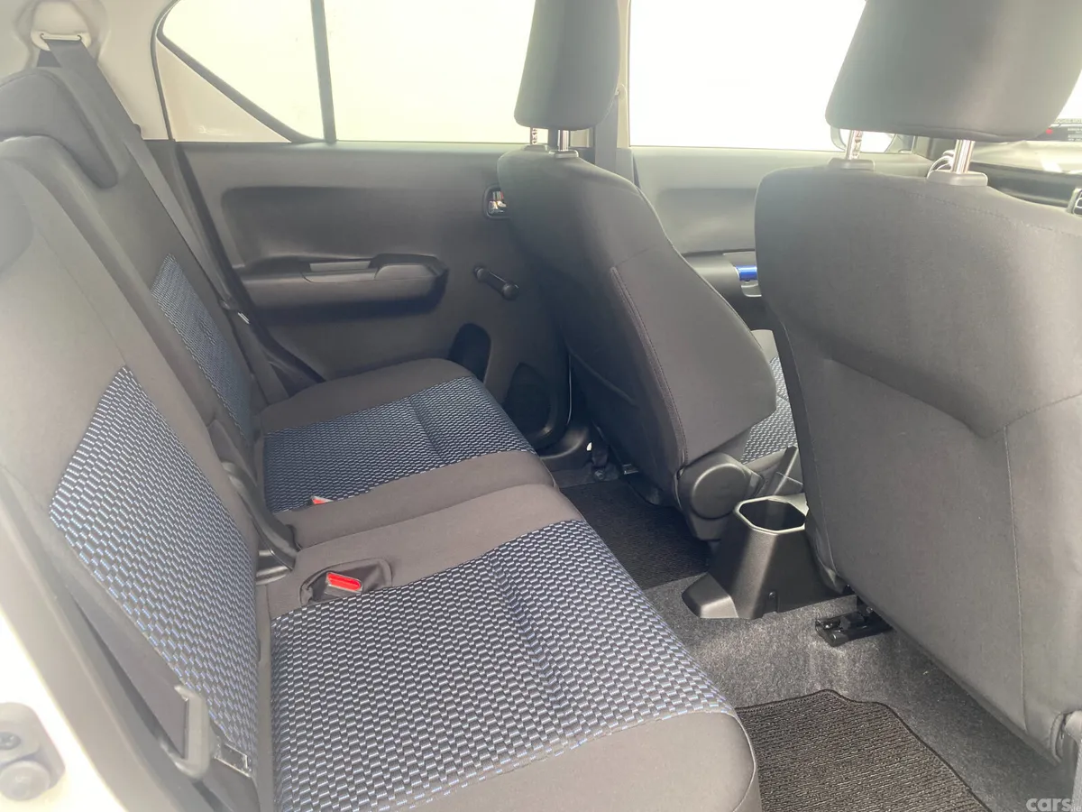 Suzuki Ignis Hatchback, Petrol, 2024, White