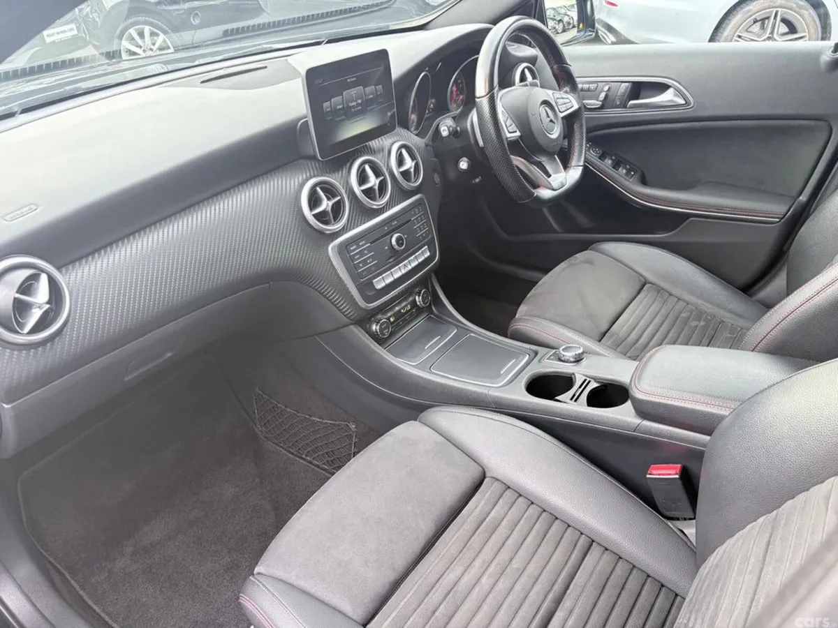 Mercedes-Benz A-Class Hatchback, Petrol, 2016, Black