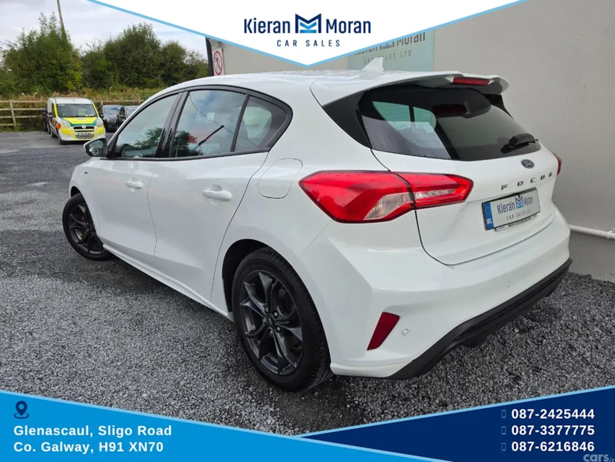 Ford Focus Hatchback, Diesel, 2020, White