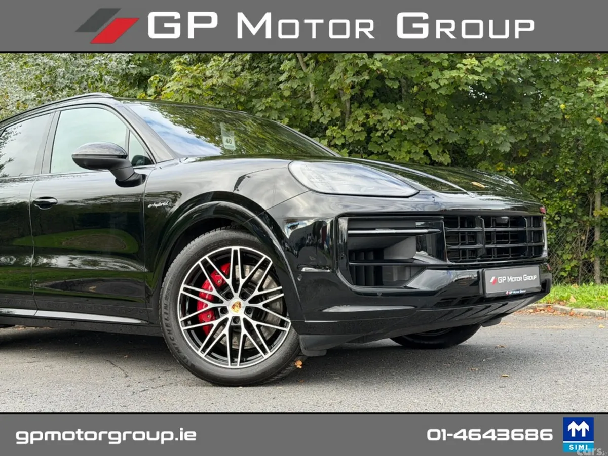 Porsche Cayenne Estate, Petrol Plug-in Hybrid, 2024, Black