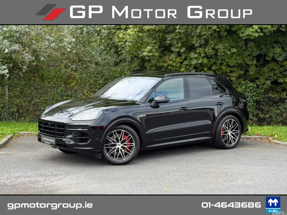 Porsche Cayenne Estate, Petrol Plug-in Hybrid, 2024, Black