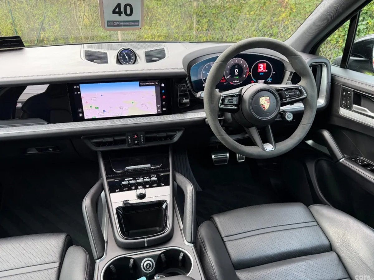Porsche Cayenne Estate, Petrol Plug-in Hybrid, 2024, Black