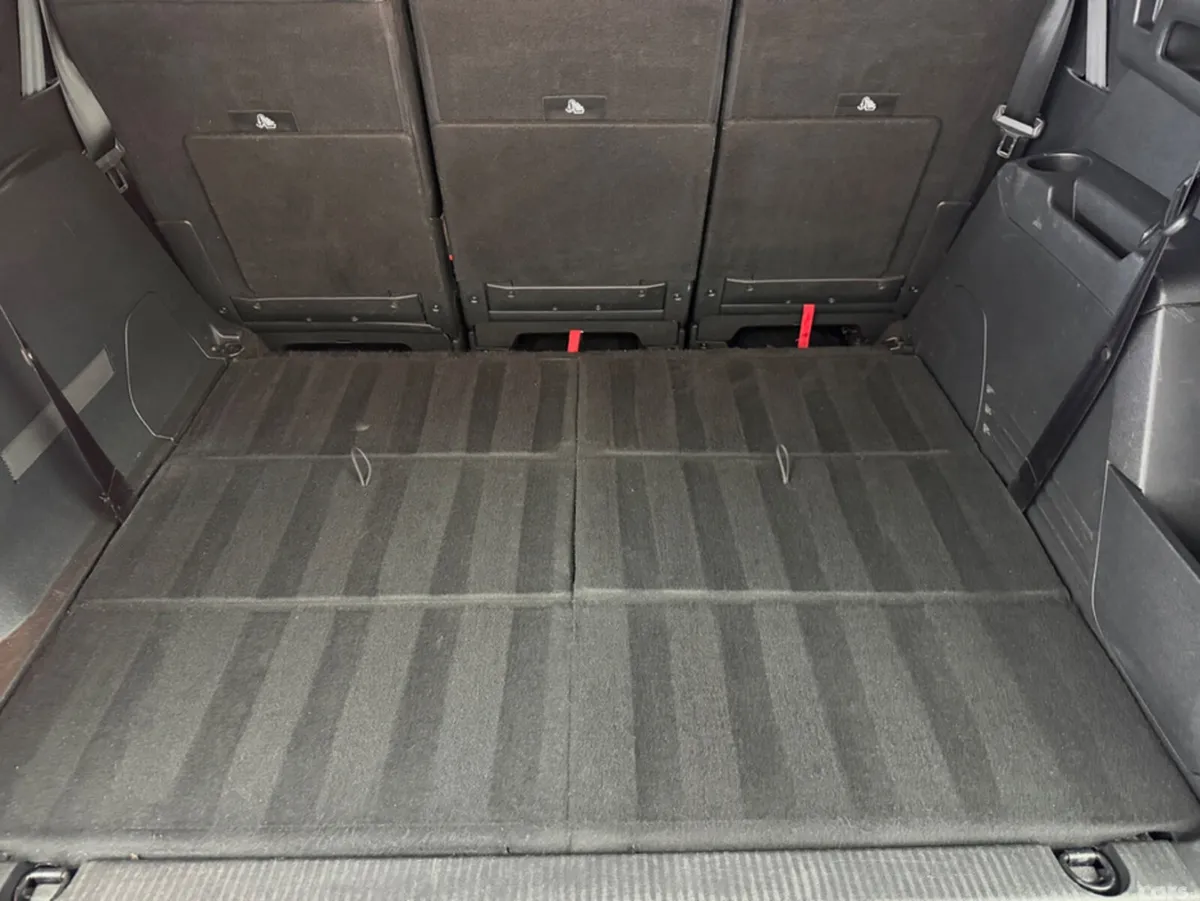 Peugeot 5008 MPV, Diesel, 2021, Blue