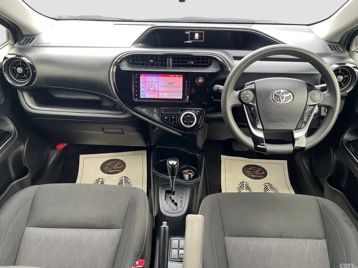 Toyota Aqua Hatchback, Petrol Hybrid, 2021, White