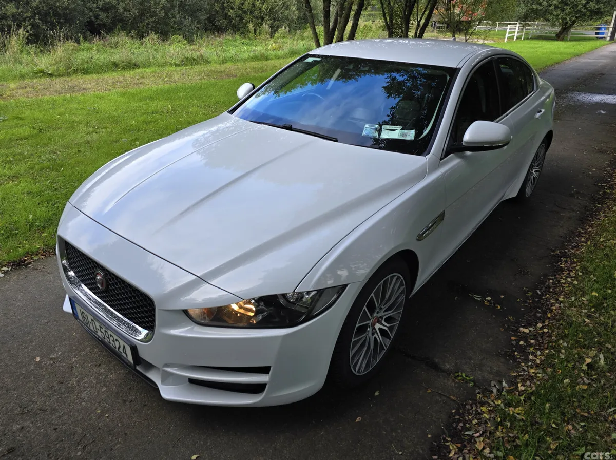 Jaguar XE Saloon, Diesel, 2016, White