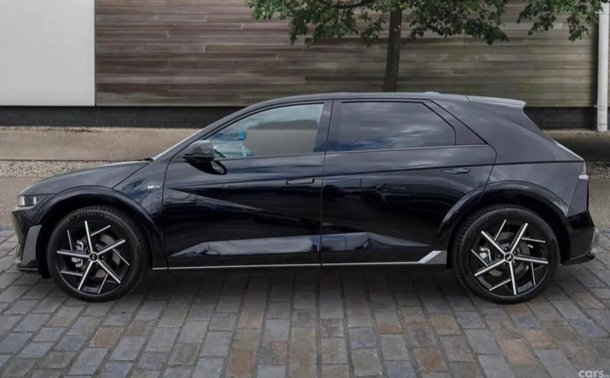 Hyundai IONIQ 5 MPV, Electric, 2026, Grey